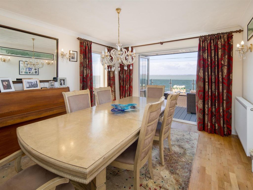 Prince's Esplanade, Cowes, PO31