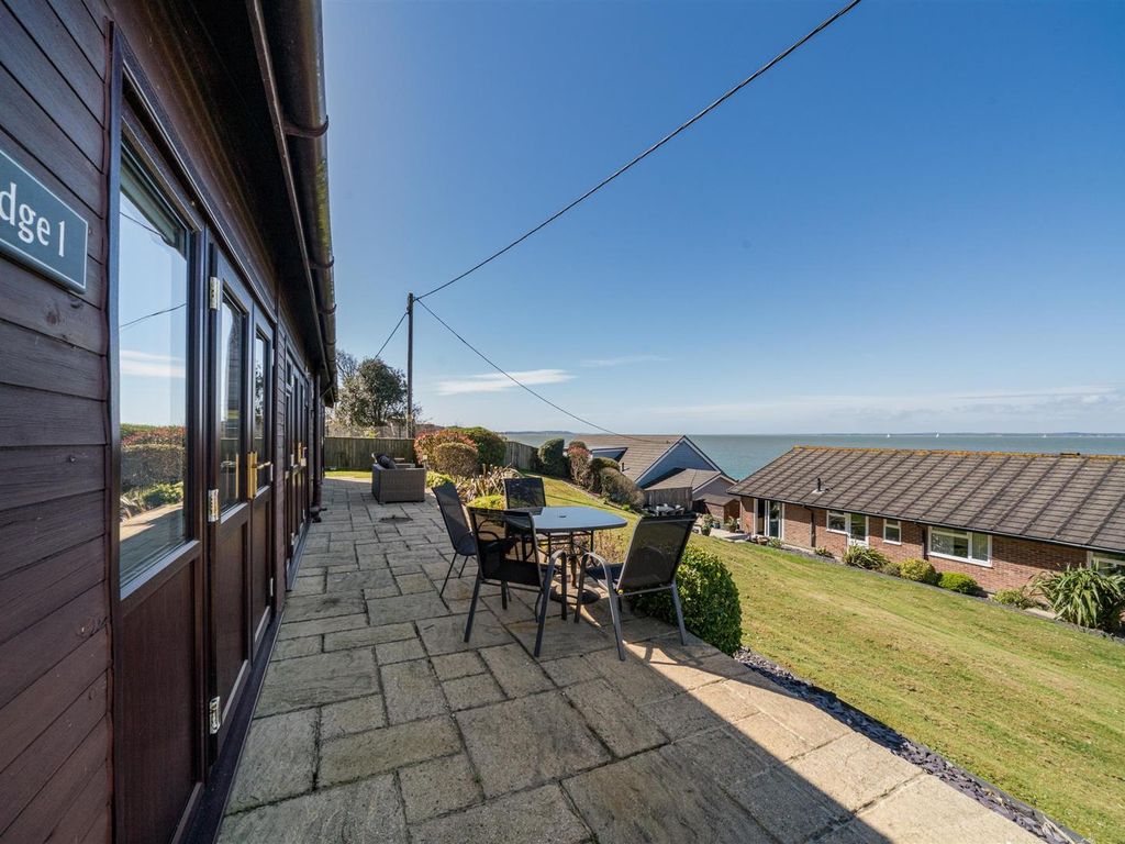Prince's Esplanade, Cowes, PO31