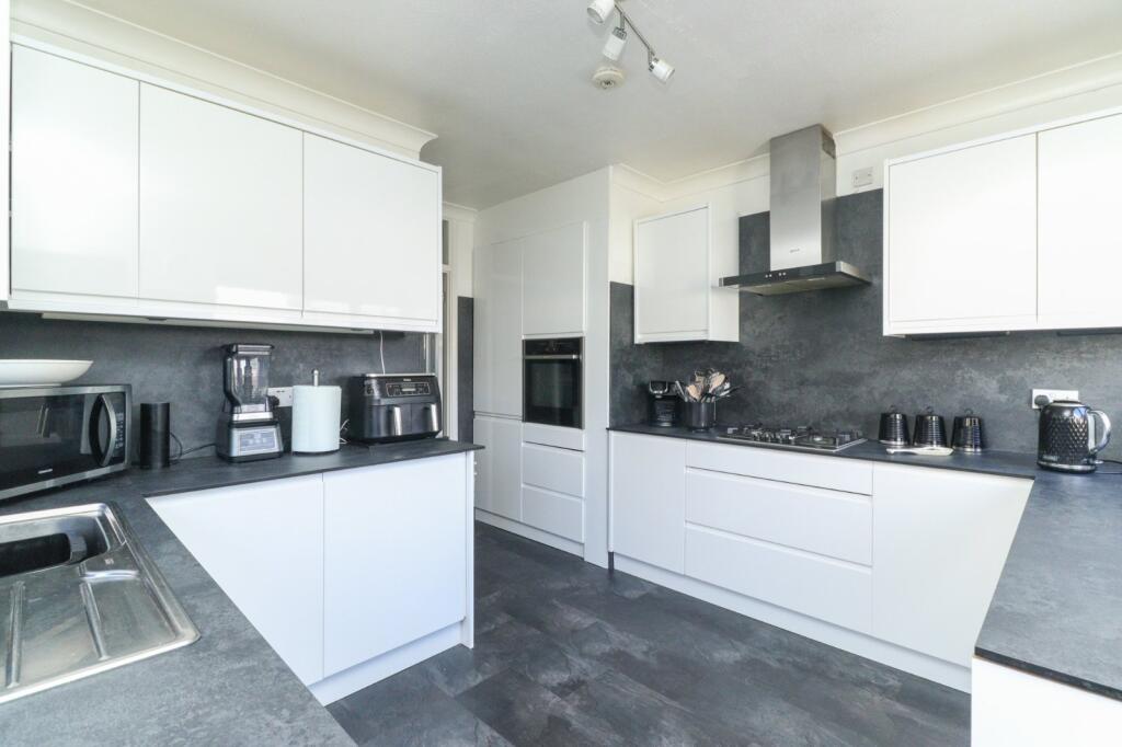 David Avenue, Margate, CT9