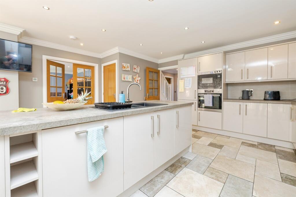 Newark Road, North Hykeham, Lincoln, LN6