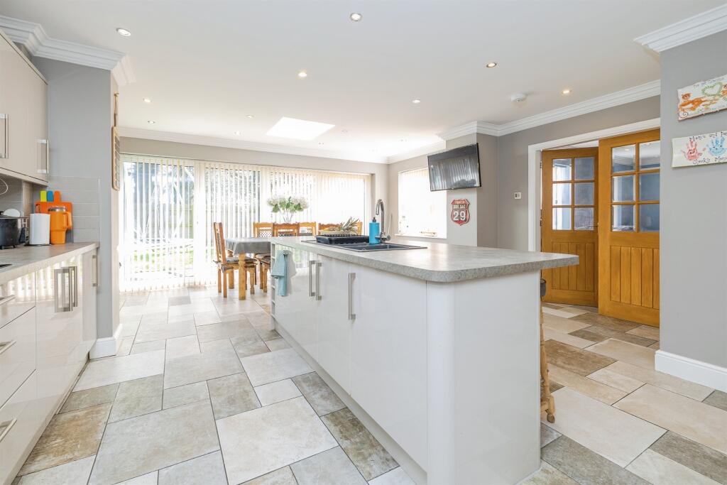 Newark Road, North Hykeham, Lincoln, LN6