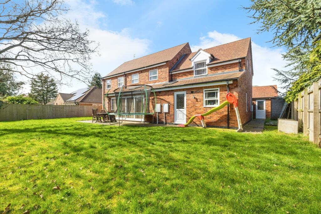 Newark Road, North Hykeham, Lincoln, LN6