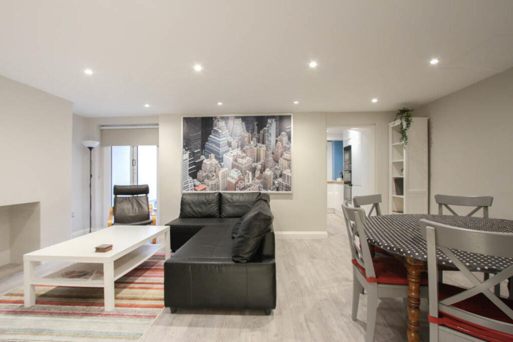 Marine Square, Brighton, BN2